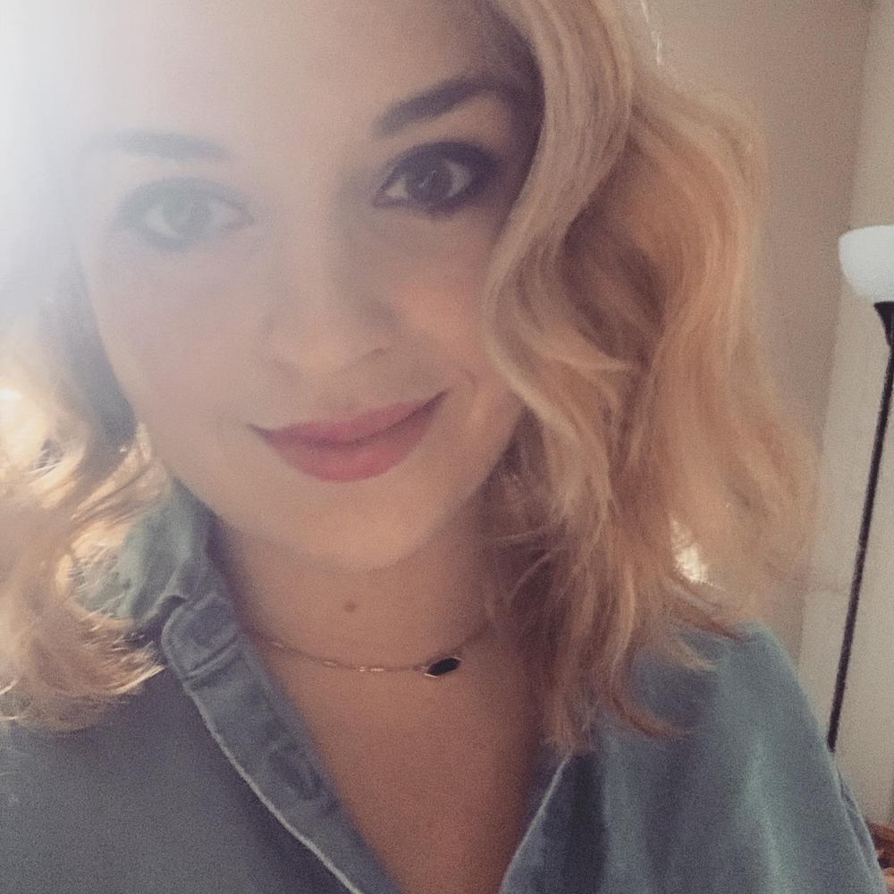 Meet your Posher, Erika